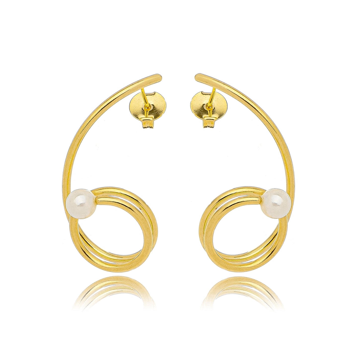 Pearl Drop Stud Earrings / 18k Gold Plated